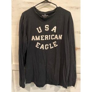 American Eagle Black Long-Sleeved Shirt